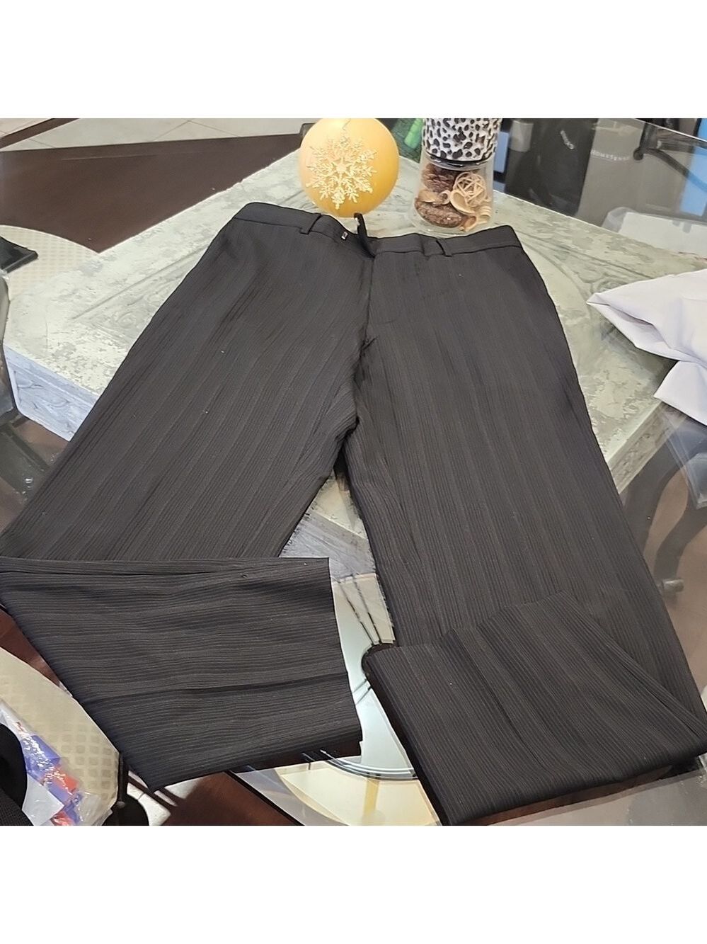 Hugo Boss men's virgin wool black stripped comfy leg dress pants 30